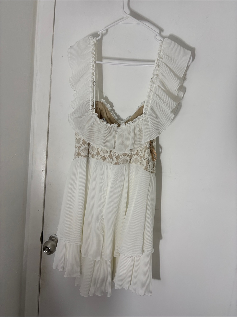 Angel Biba Ivory Ruffle Lace Tiered Romper - Picture 4 of 4